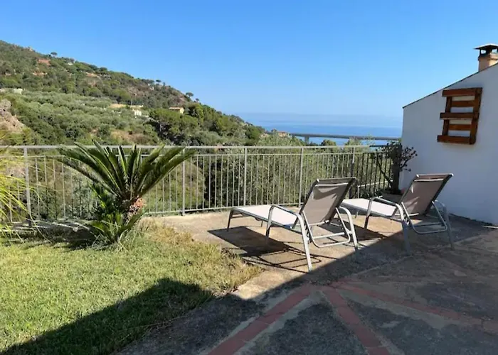 Дом отдыха Camilla *