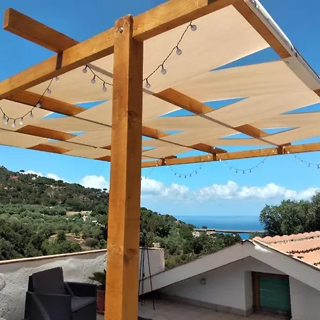 Camilla Holiday home *